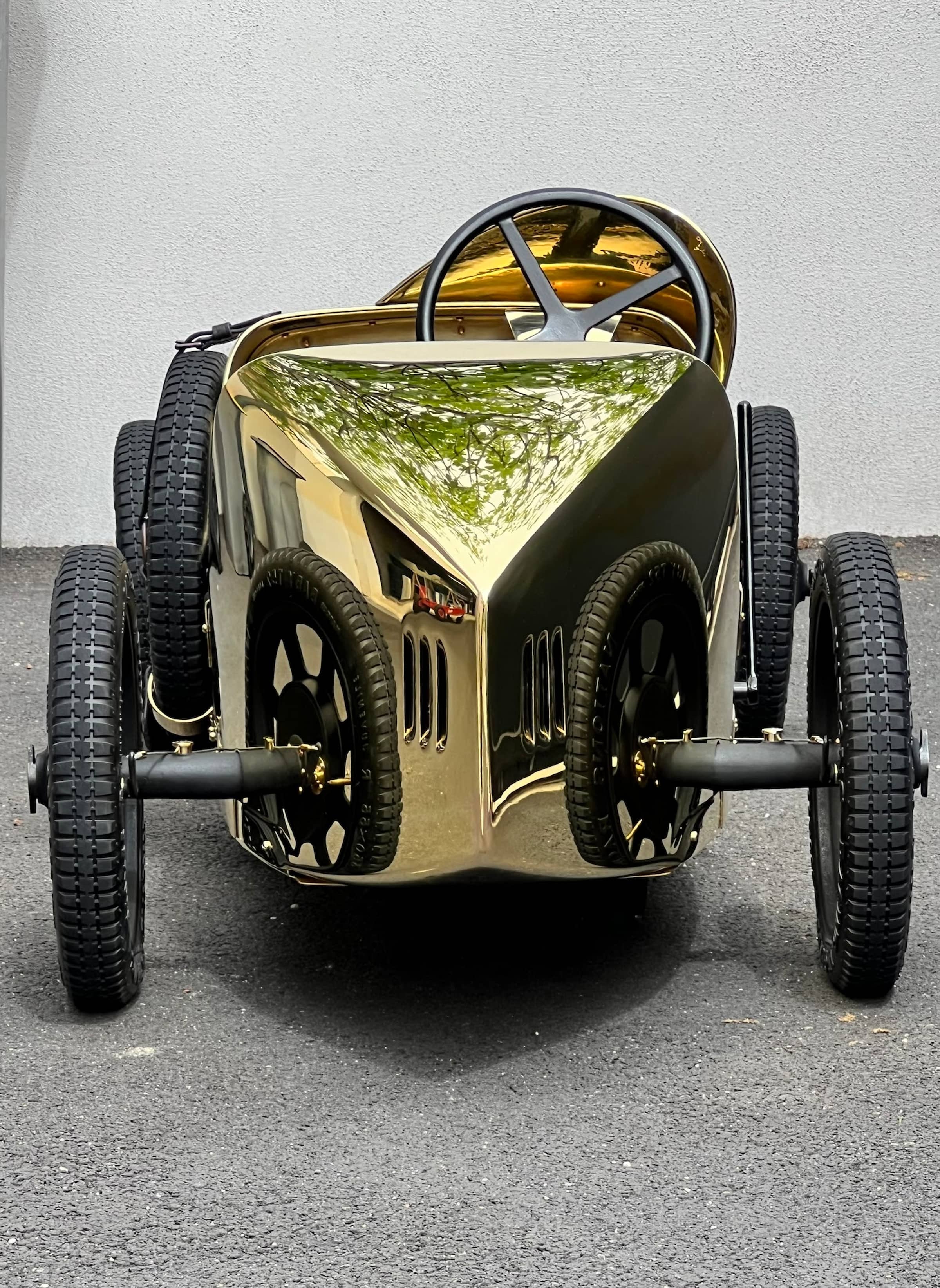 BUGATTI BABY T52 GOLD LEGENDS EDITION - Image 3